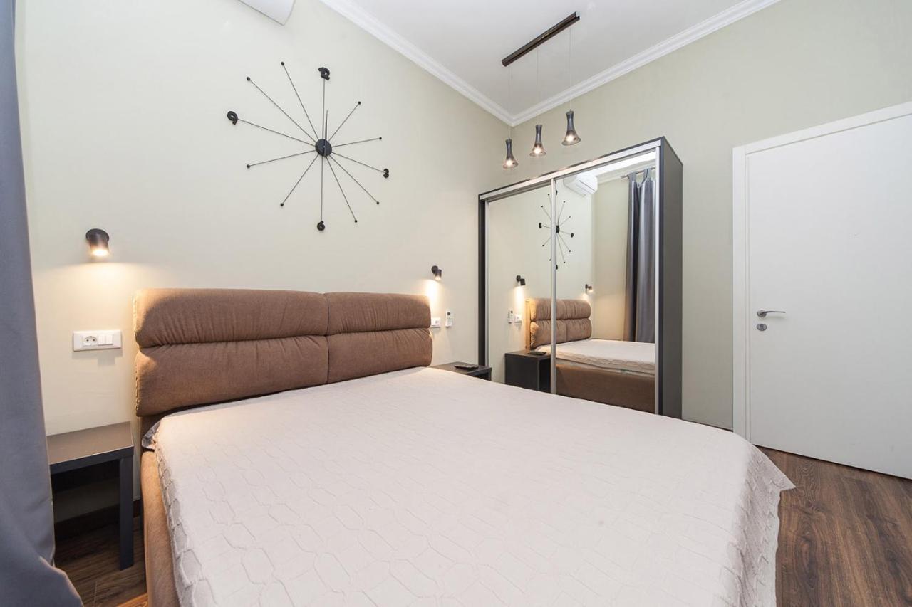 Apartmán Goodrest On Deribasovskaya Oděsa Exteriér fotografie