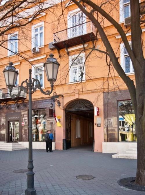 Apartmán Goodrest On Deribasovskaya Oděsa Exteriér fotografie